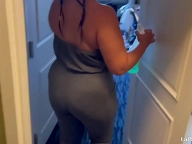 Innocent Colombian housekeeper's surprise encounter with a well-endowed client