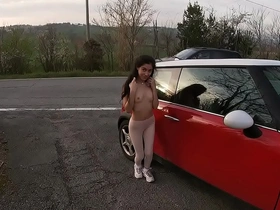 Undeterred lovers take chances during Italian lockdown